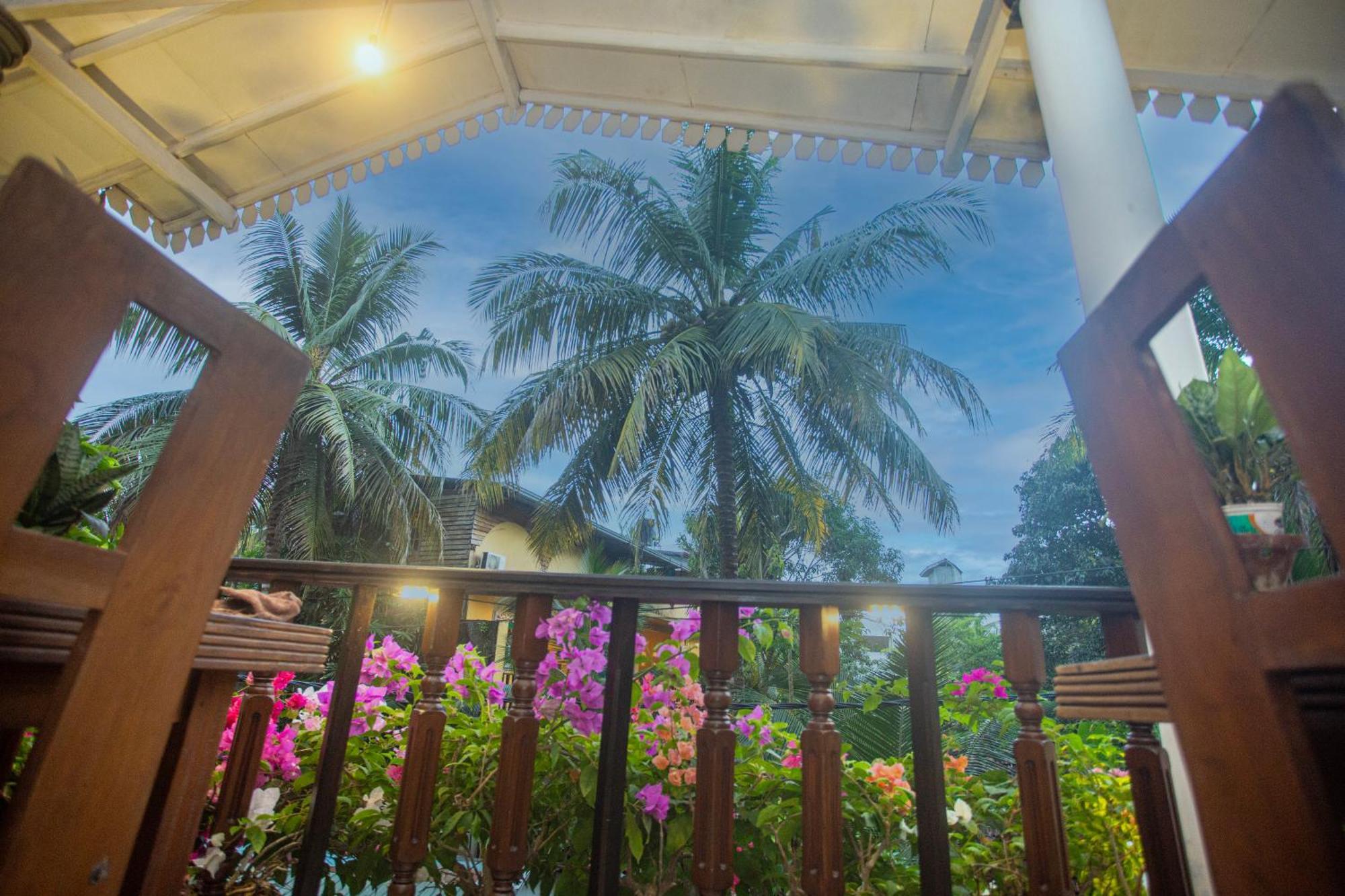 La Villa Unawatuna Exterior foto